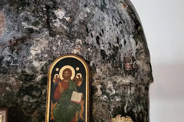 The Orthodox Church of the Great Martyr George - Resim 6