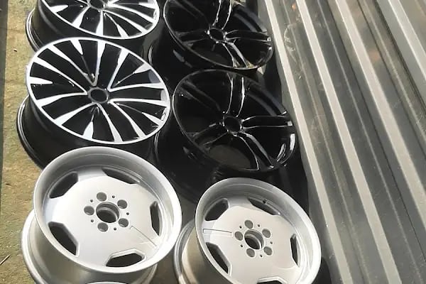 Sarıahmetler Lastik &amp; Yol Yardım – Dilovası, Hereke, Tavşancıl 7/24 Mobil Lastik Tamiri, Otoyol E80 Seyyar Servis - Resim 1