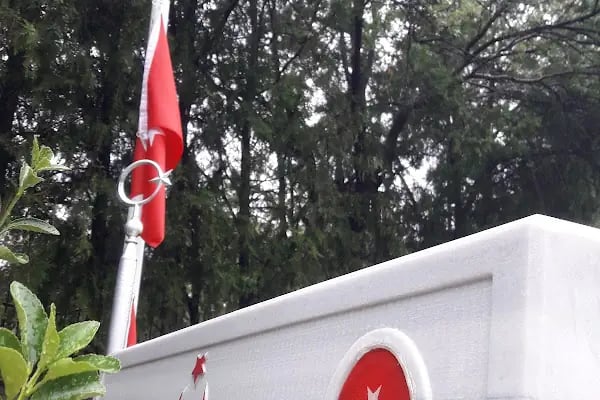 Konya Askeri Şehitliği - Resim 19
