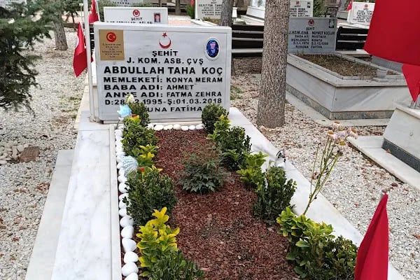 Konya Askeri Şehitliği - Resim 3