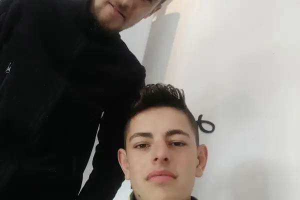 𝐓&amp;𝐓 𝐇𝐀𝐈̇𝐑 𝐃𝐄𝐒𝐈̇𝐍𝐆 - Resim 8