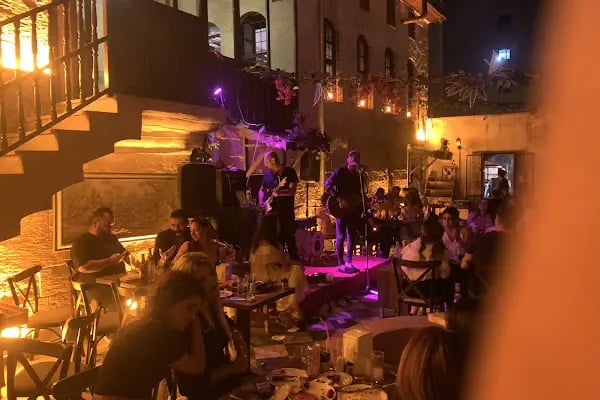 Tütün Hanı &amp; Mağara Cafe - Resim 19