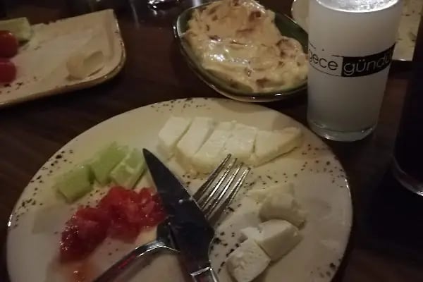 Tütün Hanı &amp; Mağara Cafe - Resim 9