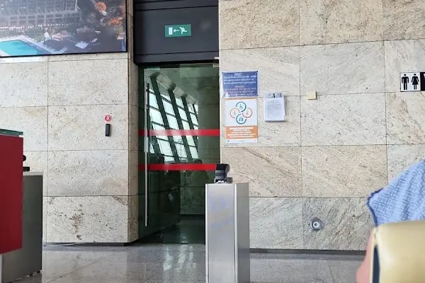 Esenboğa Havaalanı Vip Otoparkı - Resim 9