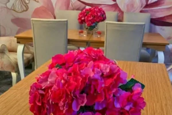 The Queens Suite Hotel - Resim 14