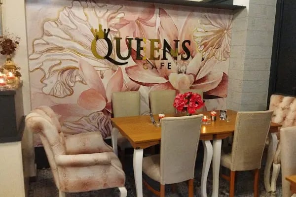 The Queens Suite Hotel - Resim 18