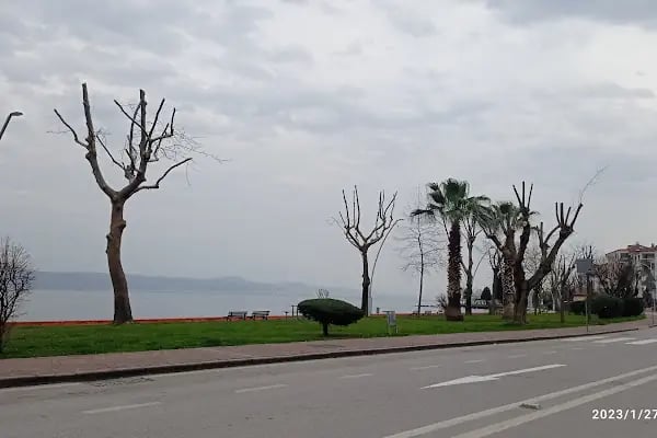 Karamürsel Sahili - Resim 15