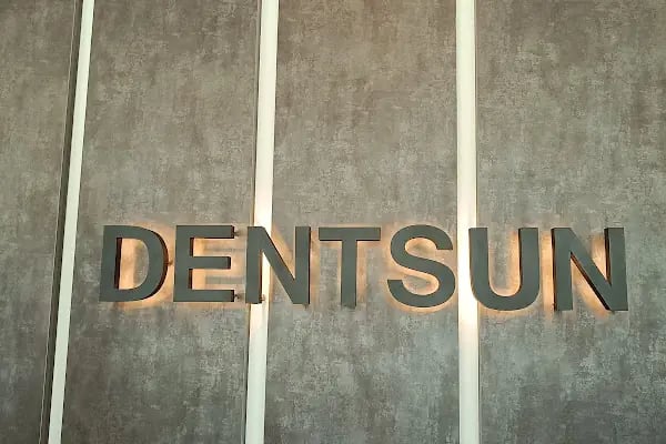 Özel Dentsun Diş Polikliniği 7/24 Karşıyaka - Resim 19