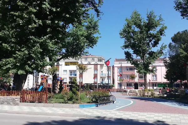 Gürsu Belediyesi Celal Bey Parkı - Resim 11