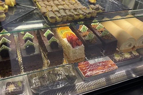 Palet Pastane &amp; Bistro - Resim 5