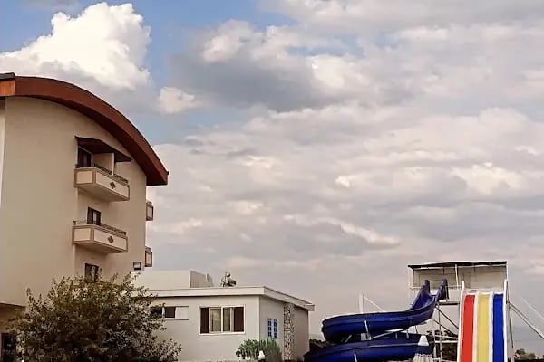 SAN AQUAPARK YÜZME HAVUZU VE EĞLENCE MERKEZİ - Resim 2
