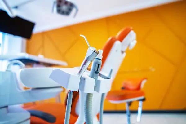 Touch Dent Ağız ve Diş Sağlığı - Resim 13
