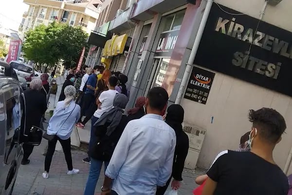 PTT Yakuplu Şubesi - Resim 7