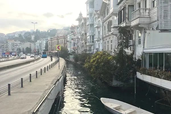 Ömer Yılmaz Güven Parkı - Resim 3