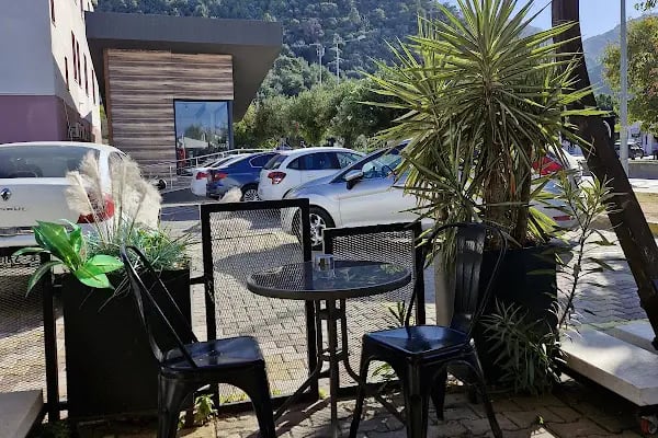 Cup Coffee Bakery - Resim 20