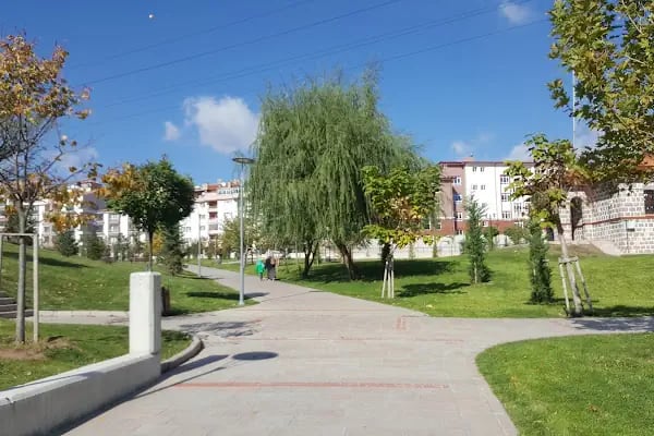 Muammer Aksoy Parkı - Resim 1