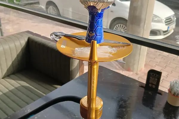 Cafe MOOD Hookah Lounge - Resim 5