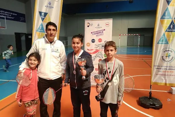 İBB Metin Oktay Spor Tesisi - Resim 5