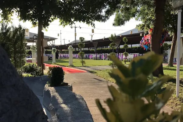 Eren Kır Bahçesi(Rose Garden Park) - Resim 11