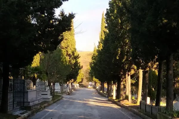 Körfez Belediyesi Asri Mezarlığı 1. Etap - Resim 17