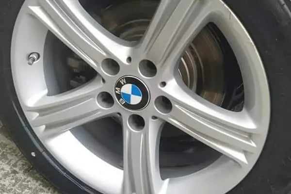 Ada Garajı Oto Yıkama oto kuaför pasta cila boya koruma - Resim 3