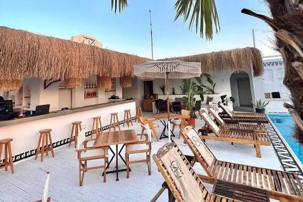 Volley Hotel İzmir - Resim 16
