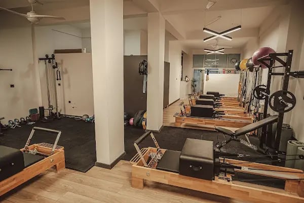 REFORMER COACH STUDIO - Resim 13