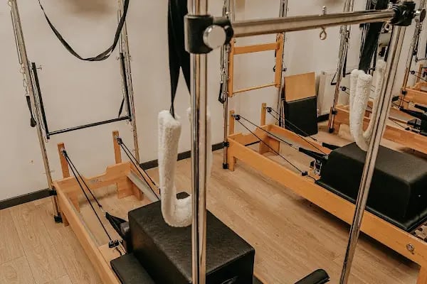 REFORMER COACH STUDIO - Resim 4