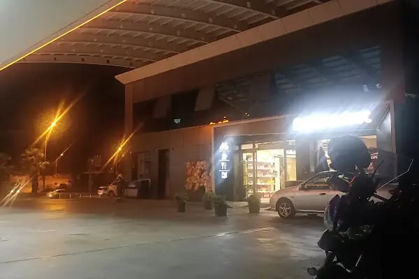 T.C. Karabağlar Müftülüğü Hacı Ahmet Camii - Resim 2