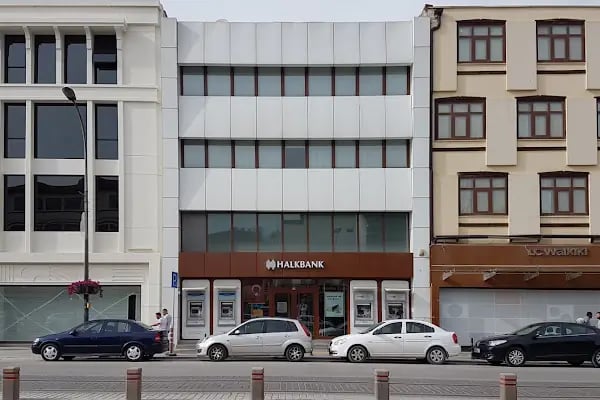 Halkbank Konya Şubesi - Resim 10