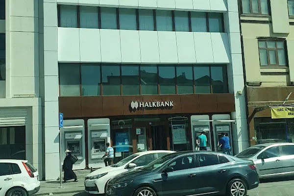 Halkbank Konya Şubesi - Resim 3