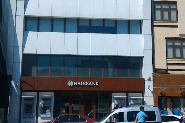 Halkbank Konya Şubesi - Resim 13