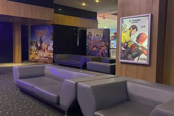 Trabzon CineGalaxy Sinemaları - Resim 9