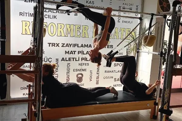 Focus &amp; Flow Pilates Yoga Studio - Resim 19