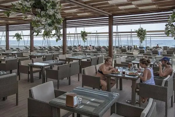 Michell Hotel - Resim 9