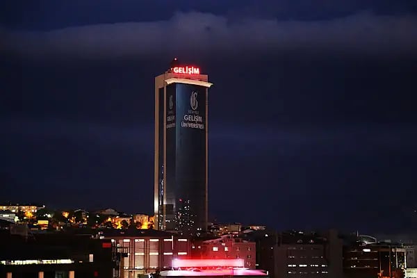 İstanbul Gelişim Üniversitesi Yabancı Diller Yüksekokulu - Resim 2