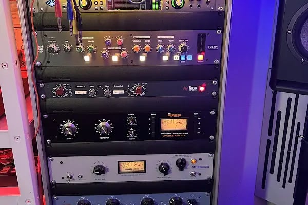 AudioWorkz Bodrum - Resim 3