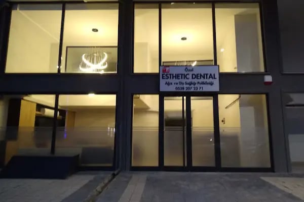ESTHETIC DENTAL AĞIZ VE DİŞ SAĞLIĞI POLİKLİNİĞİ - Resim 4