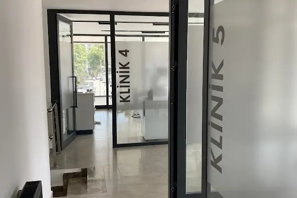 Özel Ömürevleri Ağız Ve Diş Sağlığı Polikliniği - Resim 3