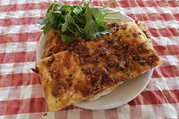 SAİMBEYLİ MAVİSİ CAFE &amp; RESTAURANT - Resim 12