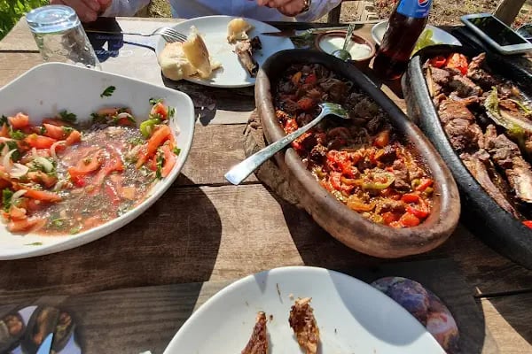 SAİMBEYLİ MAVİSİ CAFE &amp; RESTAURANT - Resim 6