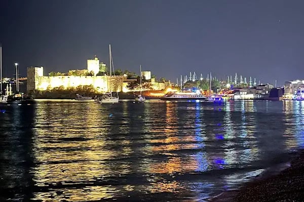 Churchill Bodrum - Resim 8