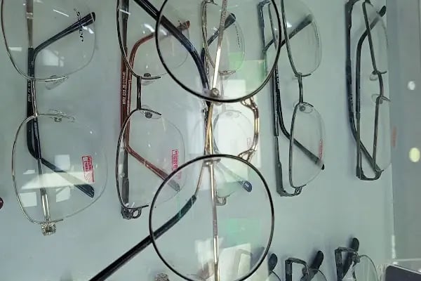 İmza Optik - Resim 12