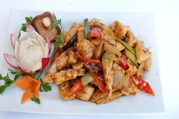 Dragon Town Chinese Restaurant - Resim 19