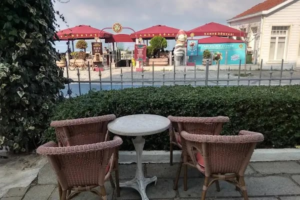 Cafe Spitz - Resim 4
