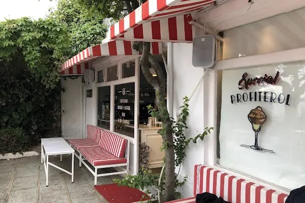 Cafe Spitz - Resim 6