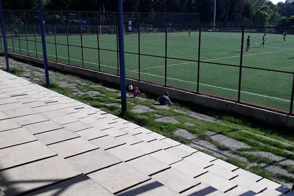 M. Gülergin Stadyumu - Resim 12