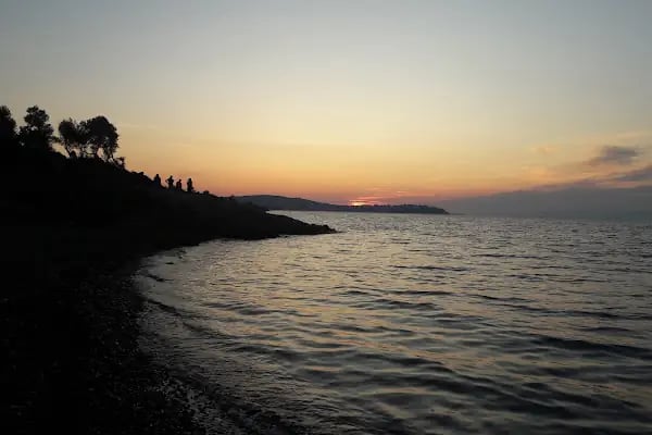 Afşar Tatil Köyü Plajı - Resim 3