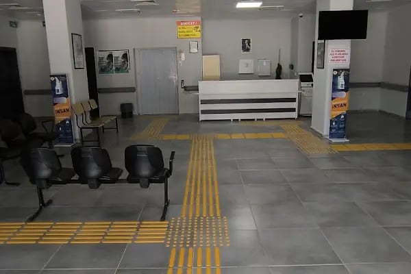 Merkez Sağlık Ocağı - Resim 2