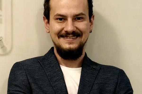 Op. Dr. Özgür Gülten - Kulak Burun Boğaz Hastalıkları - Burun Estetiği - Resim 2